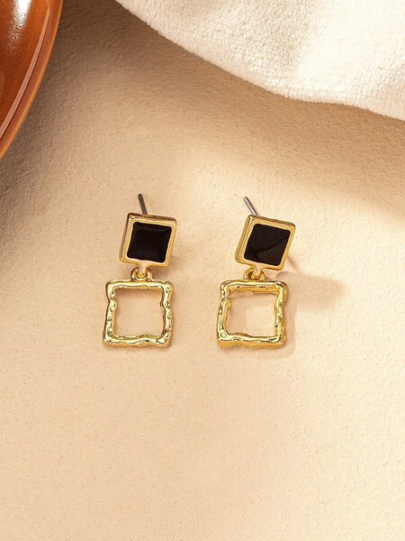 Shein - 1pair Irregular Square Black Resin Dangle Earrings, European And American Fashionable Style