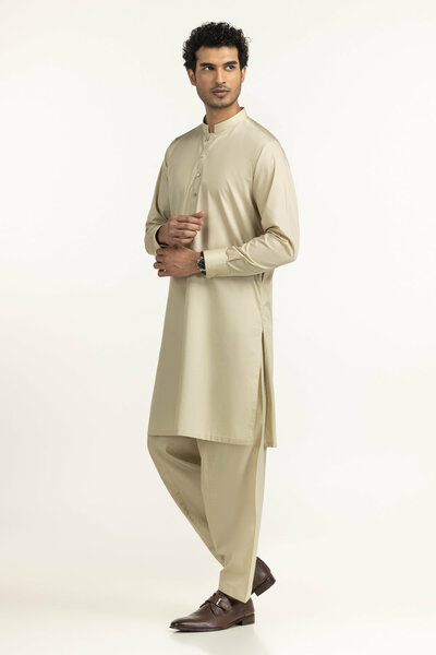 Regular Fit Styling Suits