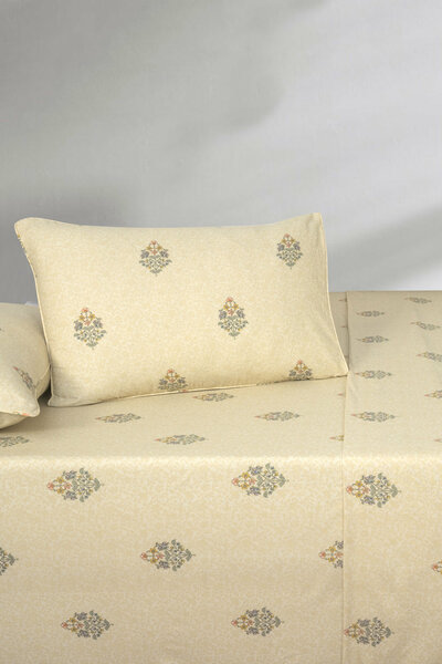 Victorian Bloom Bed Sheet Set