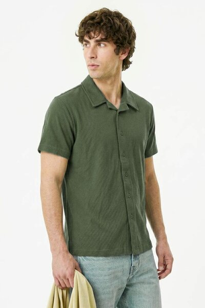 VT Men’s Textured Casual Shirt