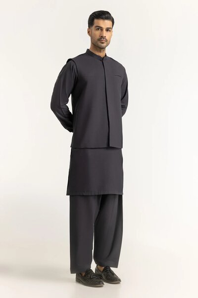 Regular Fit Styling Suits