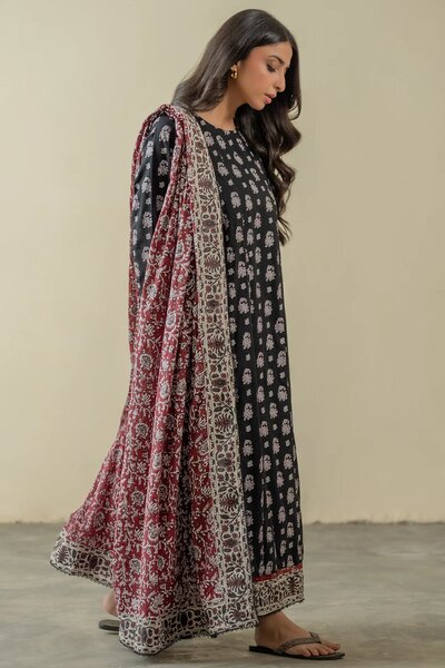 Intricate 3 piece