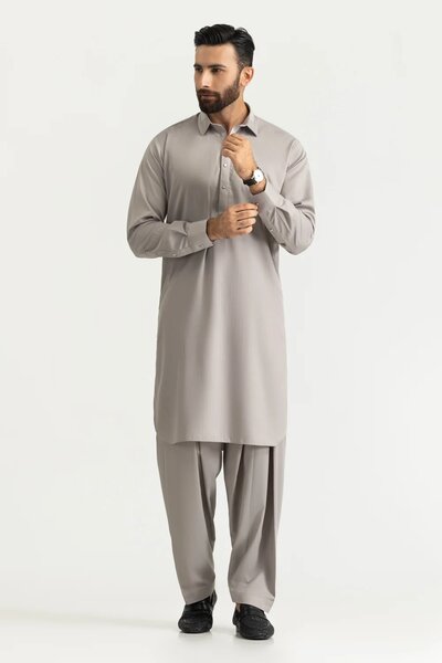 Regular Fit Styling Suits