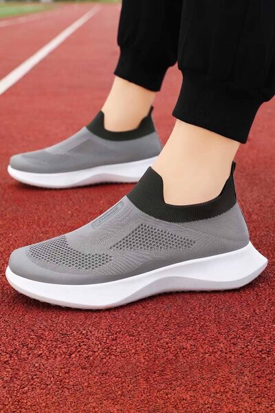 Sprint Men's Slip On Sneakers