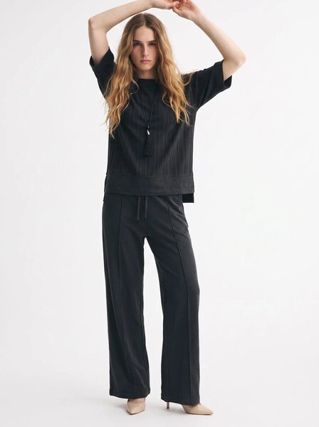 Max 21 Women's Textured Comfort Co-Ord Set
