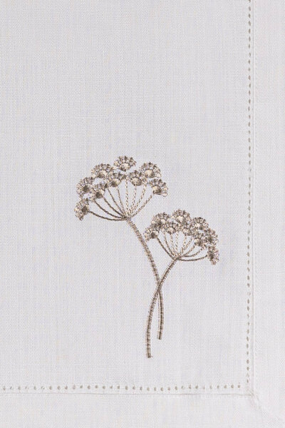 Cloud 2 Pcs Embroidered Napkin Set