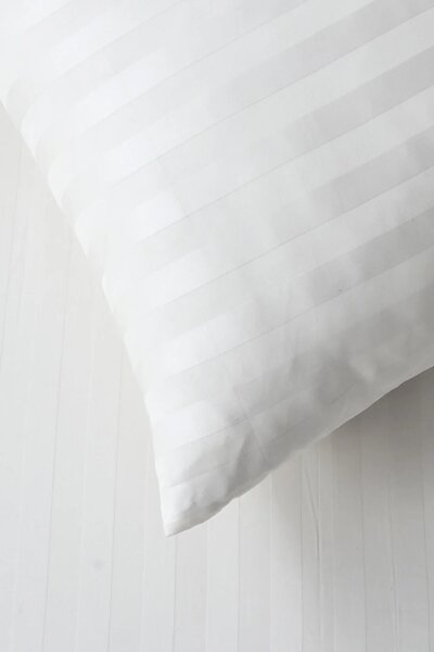 White Stripe Satin T-250 Bedsheet Set 25