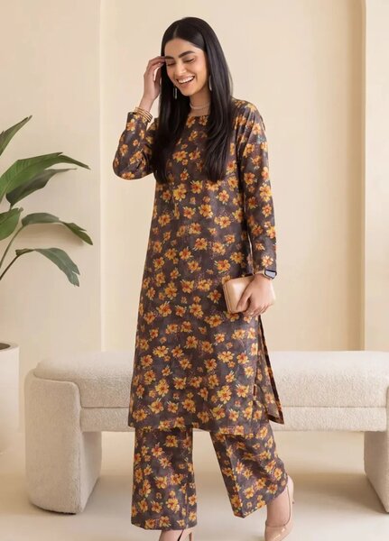 2PC Unstitched Printed Lawn Suit ( SUNS82AG2047)