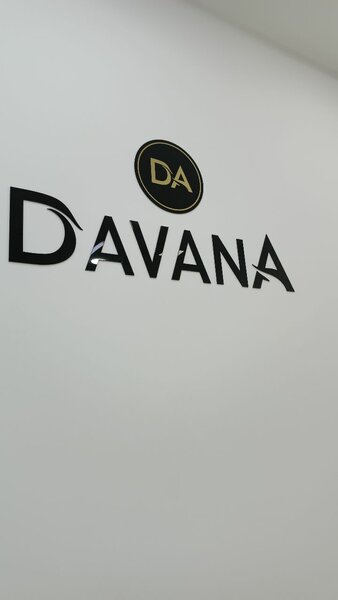 DAVANA