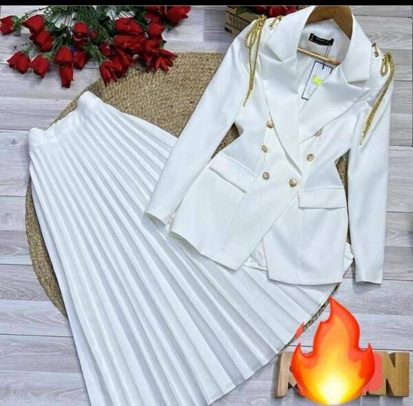 Unique fashion world 