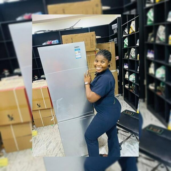 Ly_Yhaa's Enterprise