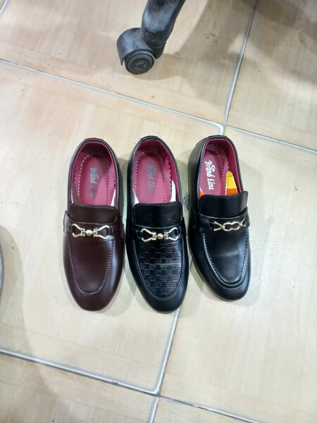 Faizan english store