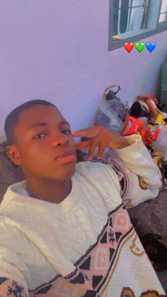 Toumy Shop 👠🥿👡